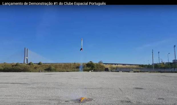 Rocket ESTES Wild Flyer with a Klima A6-4 engine ©Clube Espacial Português